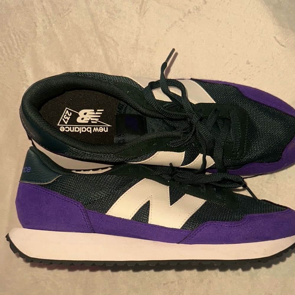 New Balance Black and Purple Athletic Shoes